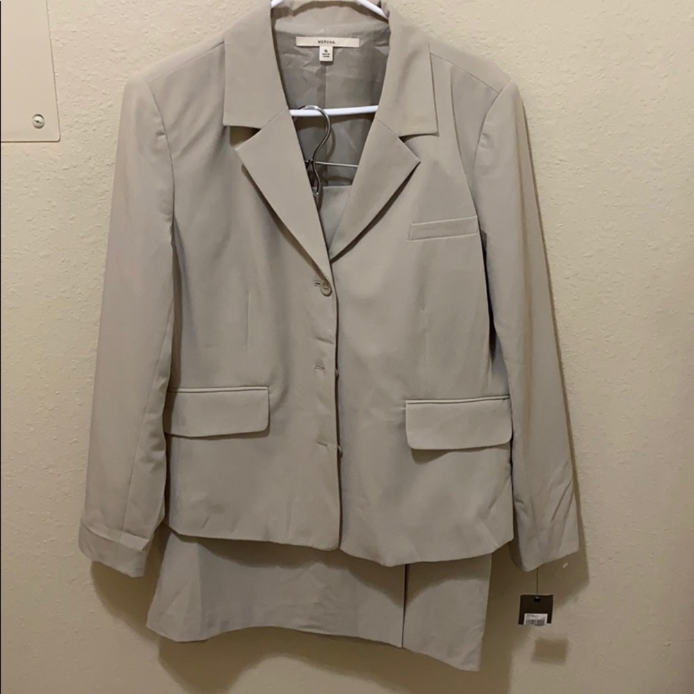 NWT Merona skirt business suit